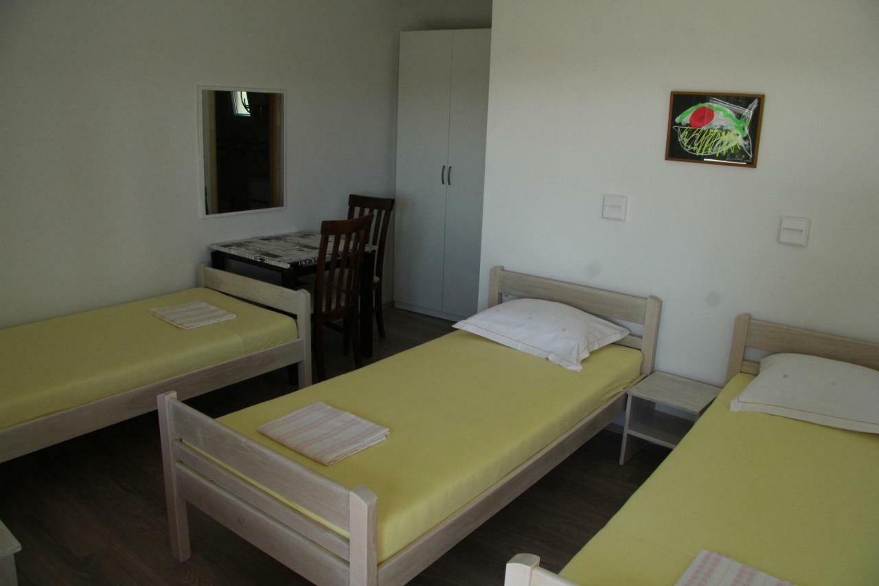 Novalja Inn 2 Екстериор снимка